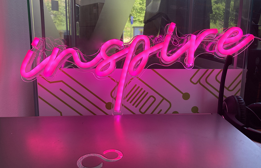 INSPIRE bord aan de muur LED-lamp neon hangend